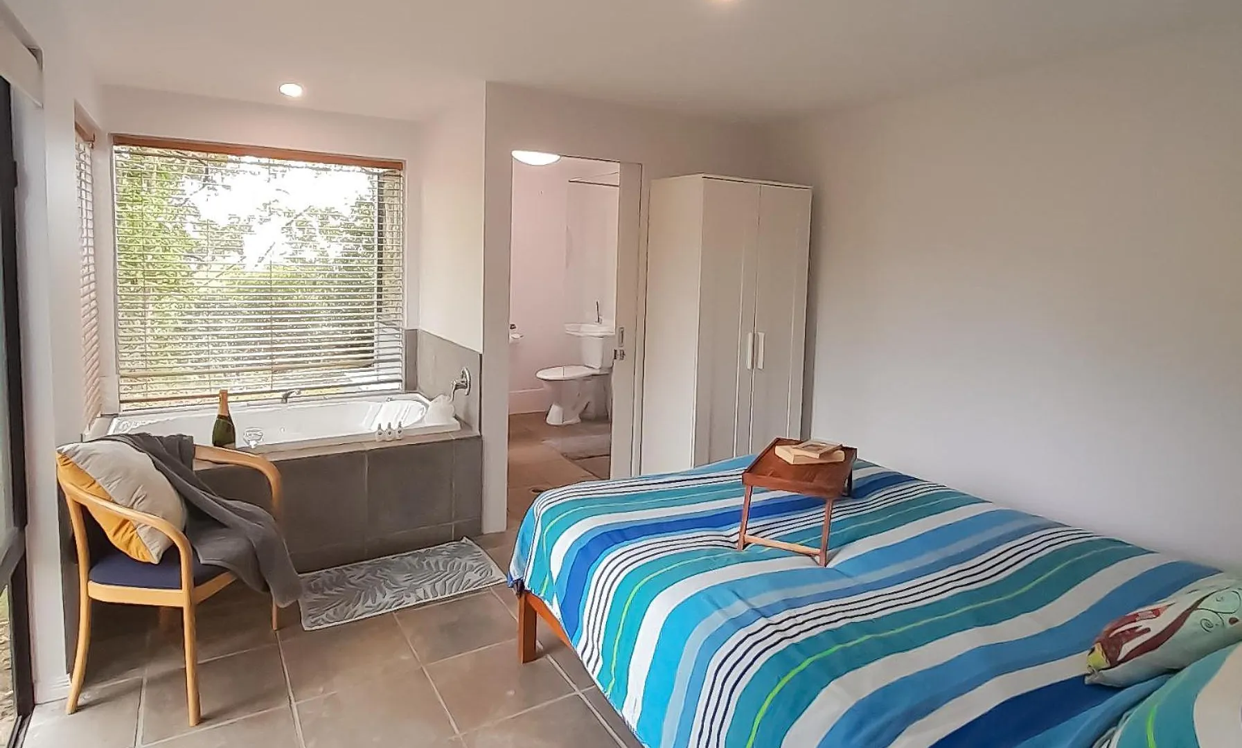 Bed & Breakfast Sky Island Studios Mount Tamborine Australia