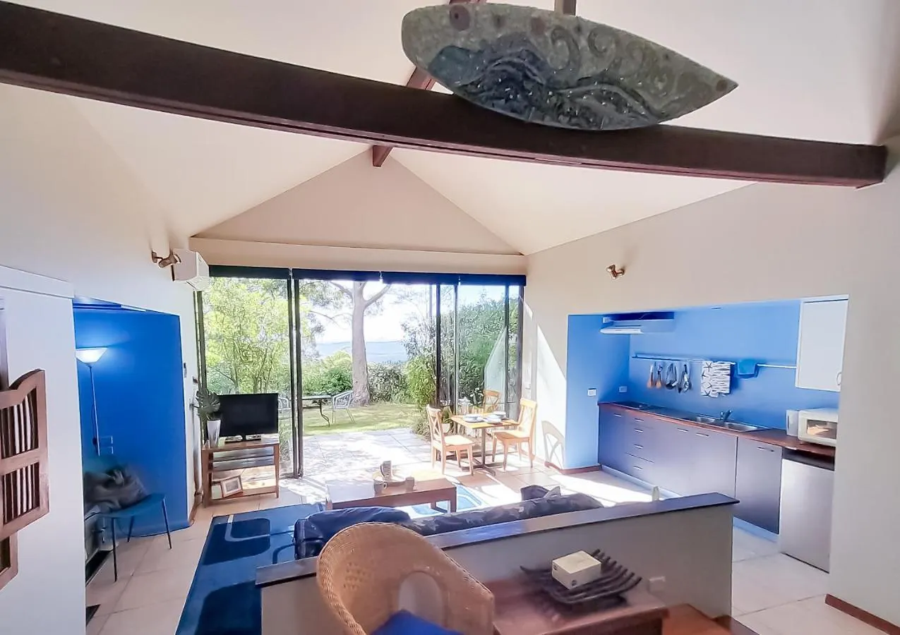 Sky Island Studios Mount Tamborine 0*,
